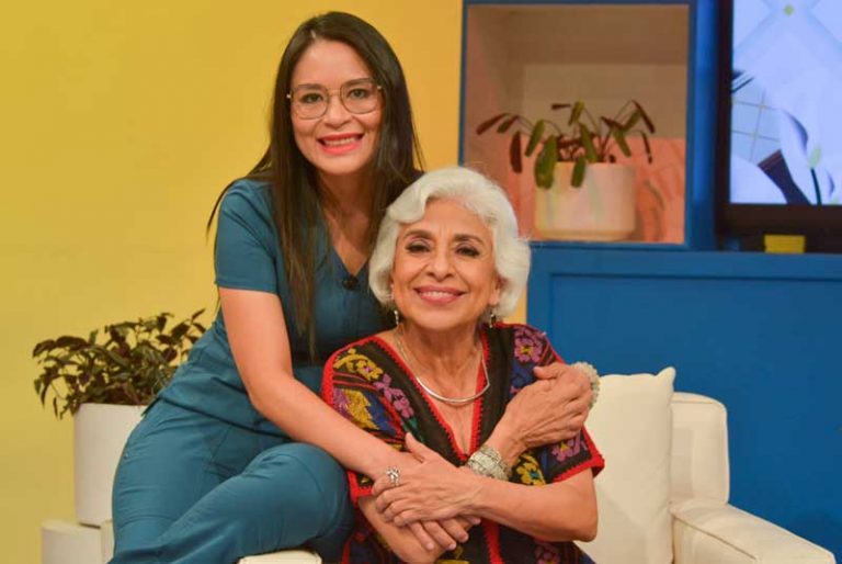 Citlaly López con Paty Kelly