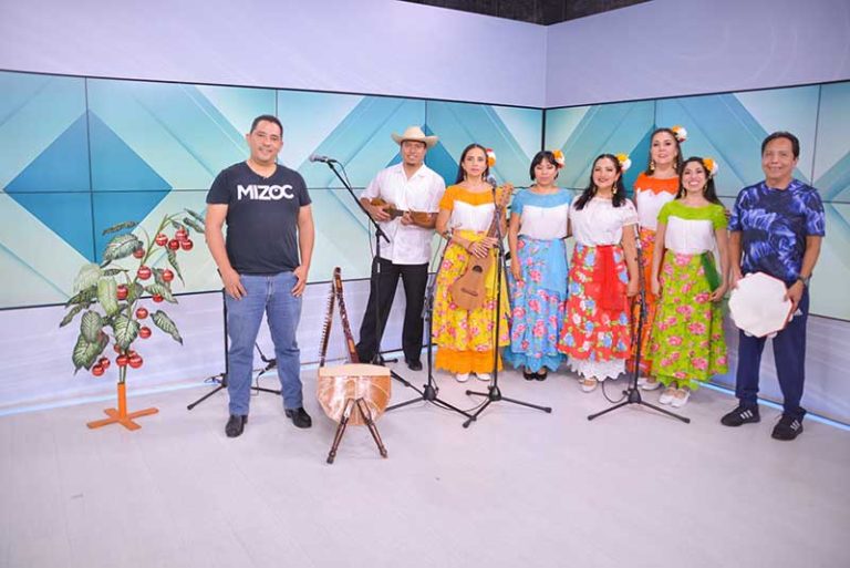 EN MOVIMIENTO